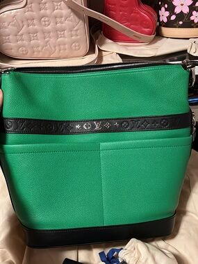 Louis Vuitton Green and Black Pebbled Leather Shoulder Bag cruiser GM